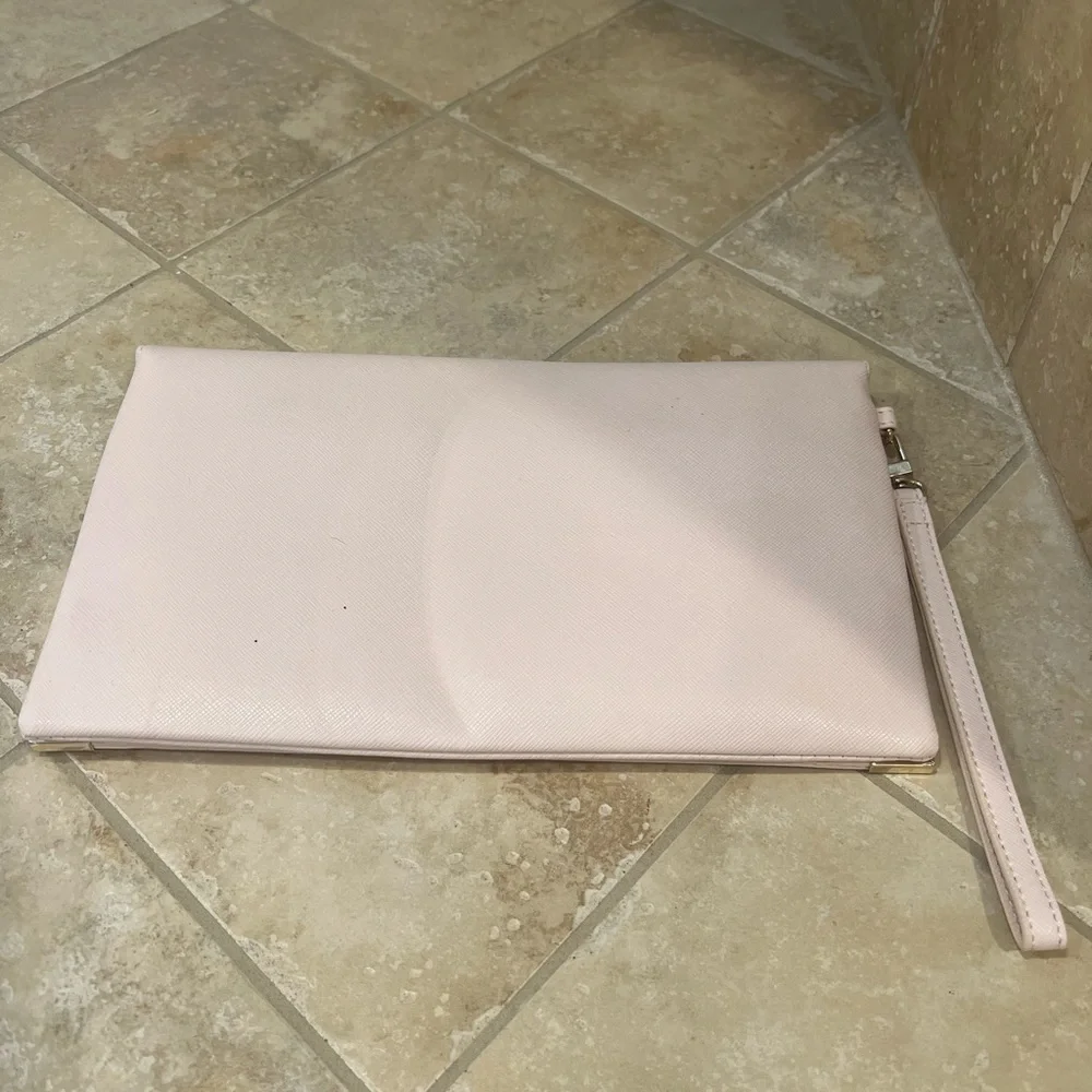 WHBM Blush Pink Large Clutch/Wristlet - Picture 2 of 5